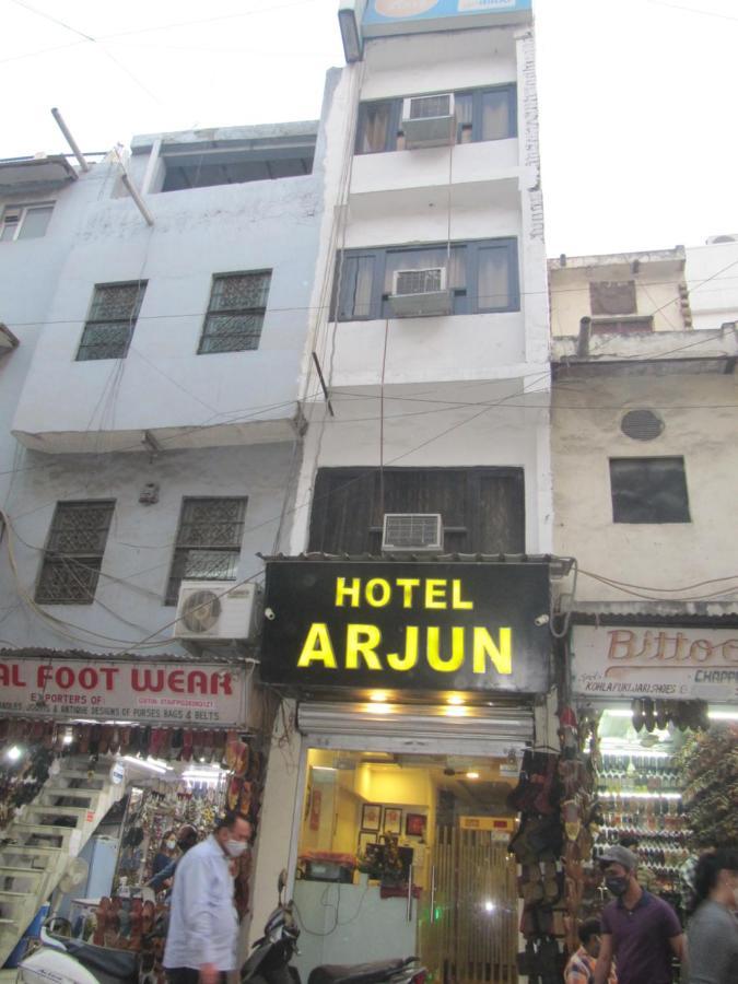 Hotel Arjun Nowe Delhi Zewnętrze zdjęcie