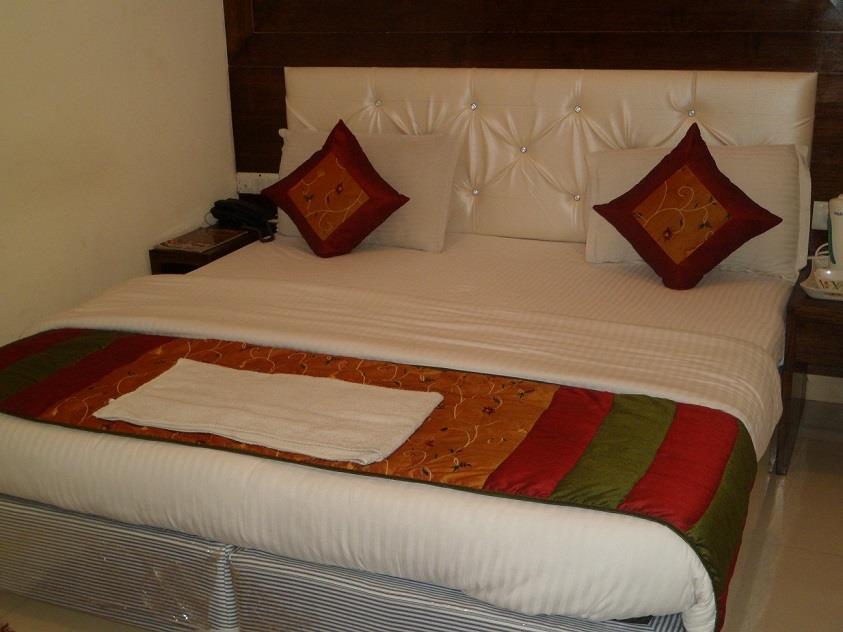 Hotel Arjun Nowe Delhi Zewnętrze zdjęcie